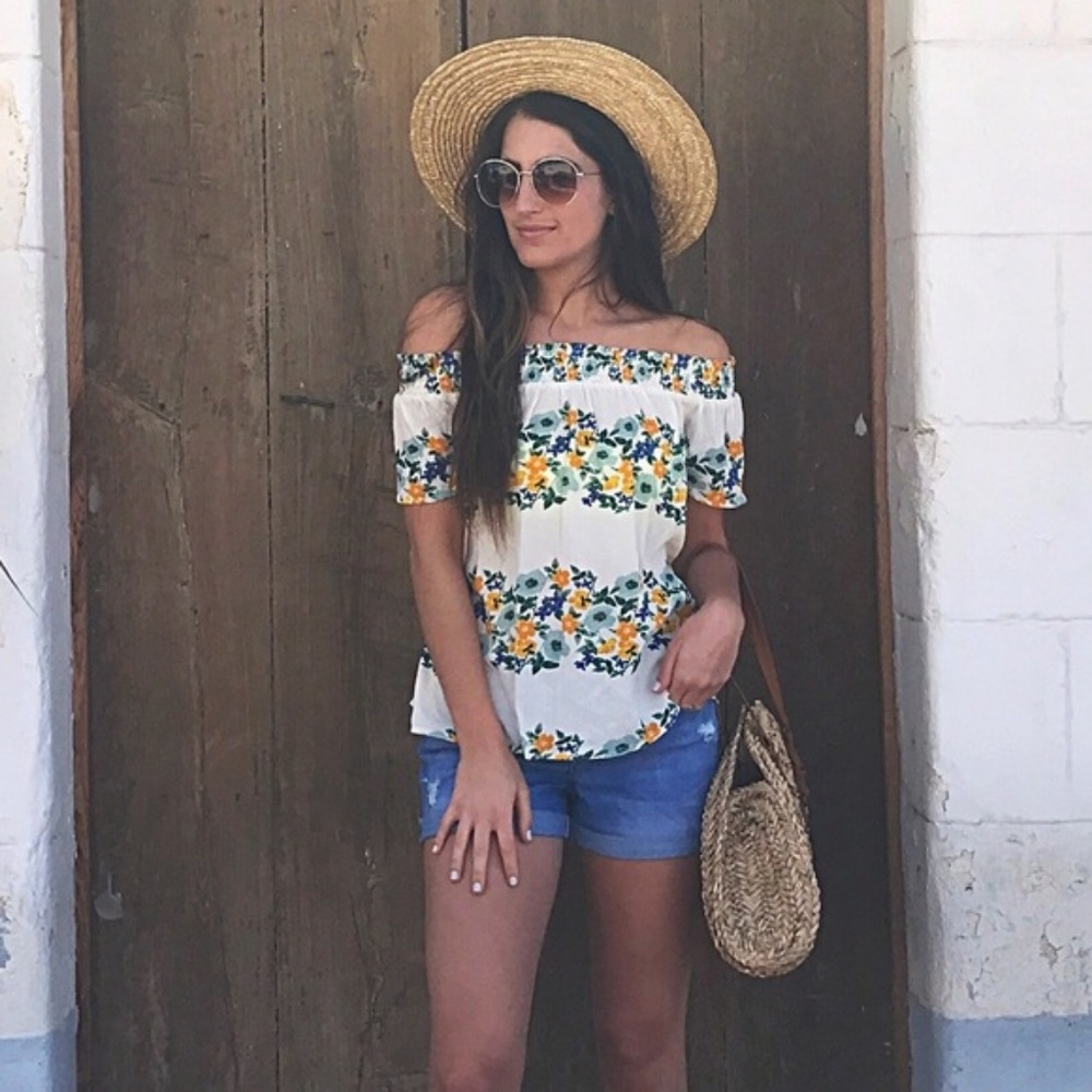 Old Navy Off the Shoulder Floral Top